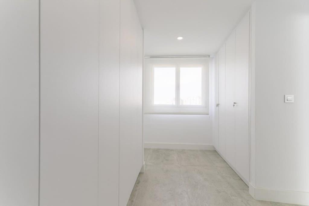 Moderno Y Completo Apartamento Frente Al Mar Málaga Exterior foto
